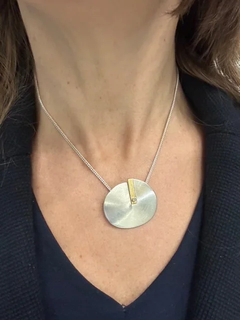 pendant-preloved-silver.jpeg