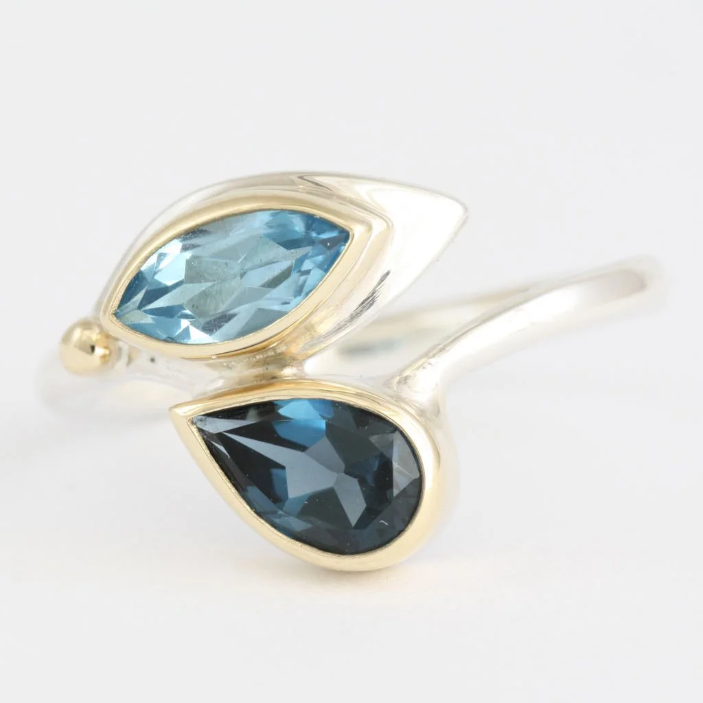 sh-jewellery-edinburgh-contemporary-leigh-fotheringham-double-topaz-ring