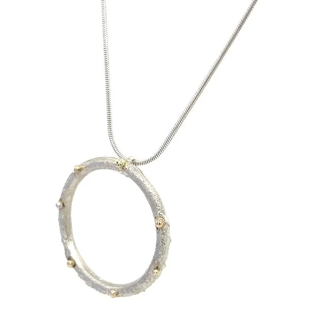 susanna-hanl-pendant-silver.jpg