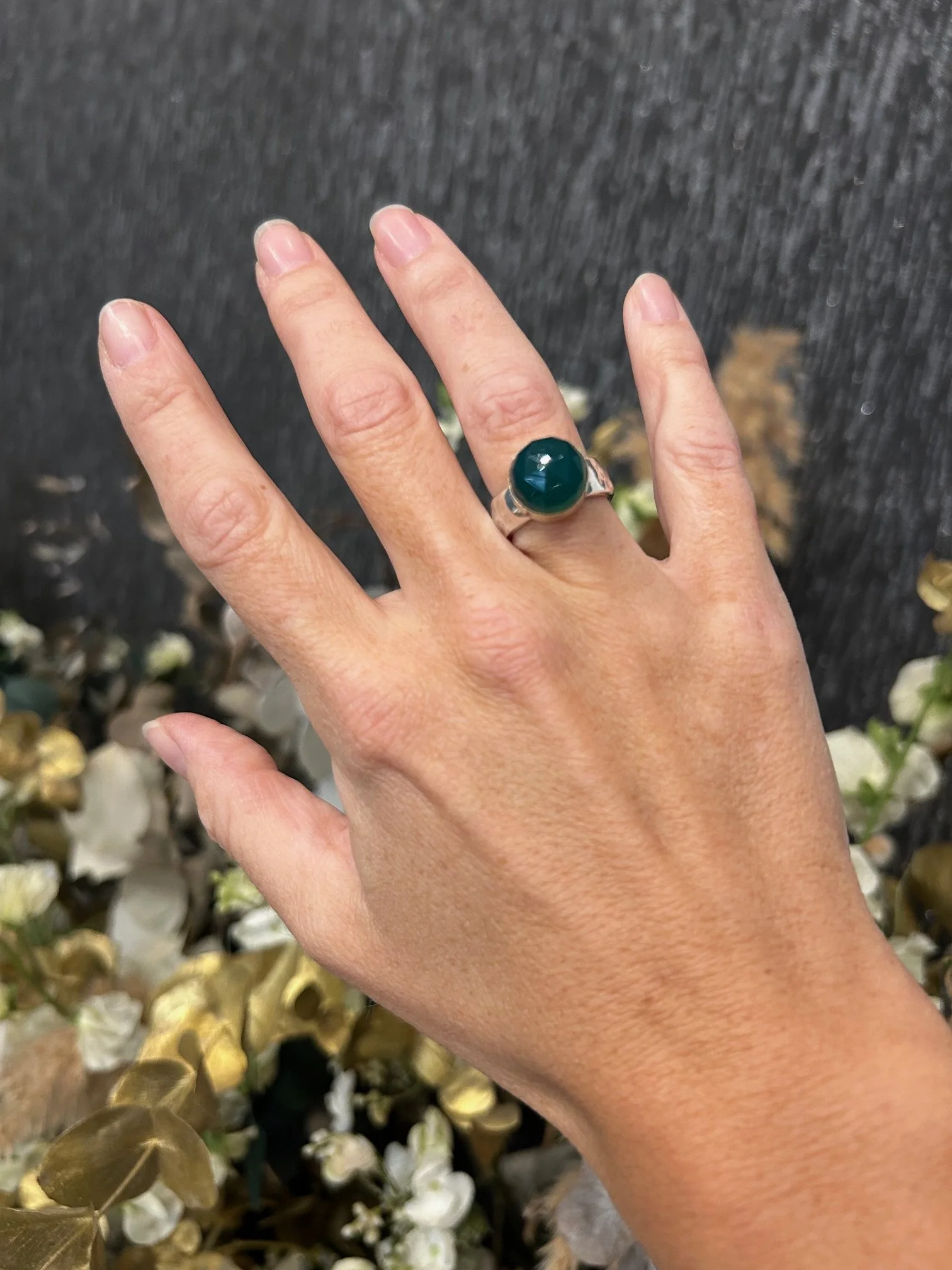 large-faceted-green-onyx-ring.jpeg