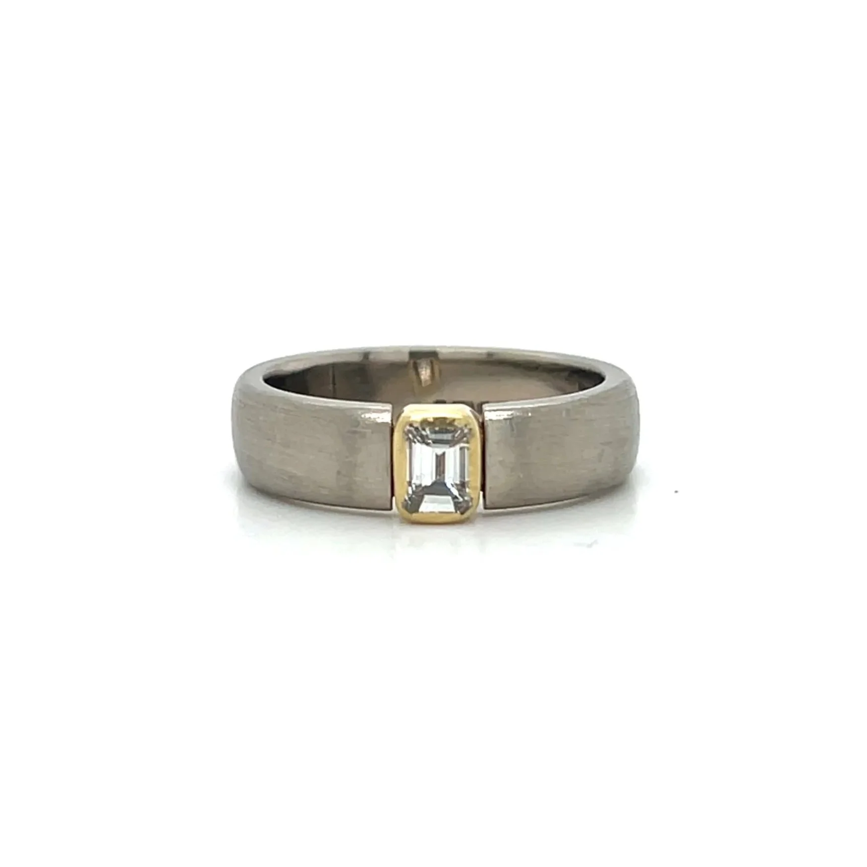 preloved-anthony-blakeny-ring.jpg