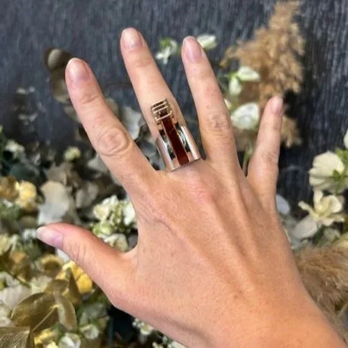 preloved-silver-amber-statement-ring.jpg