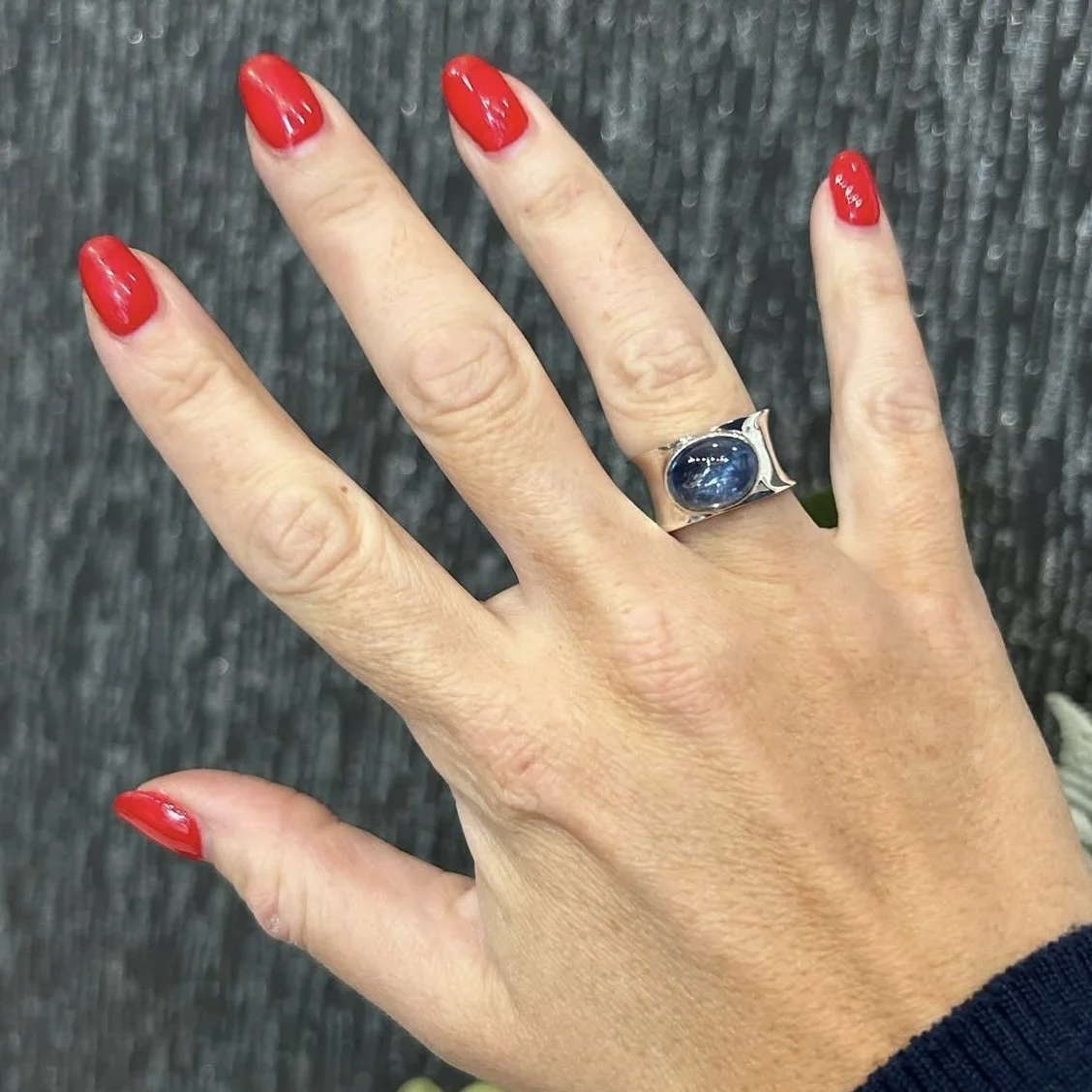 tanzanite-silver-ring.jpg