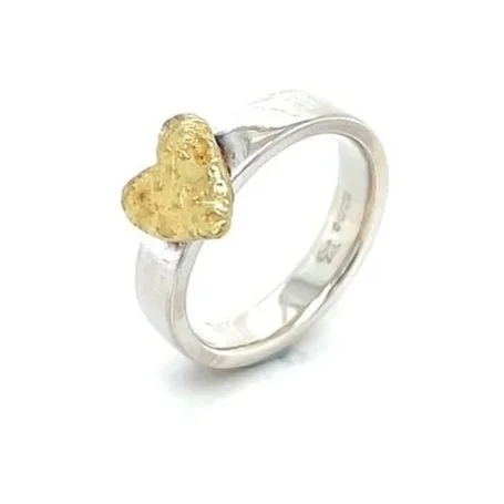 sh-jewellery-edinburgh-contemporary-textured-heart-ring