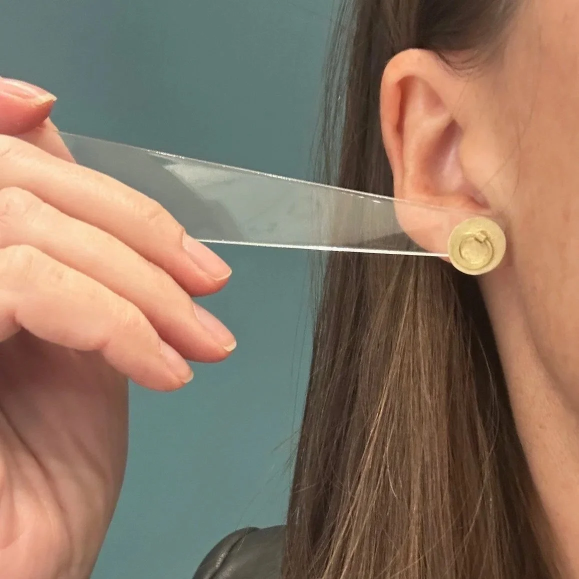 evt-gold-earrings.jpg