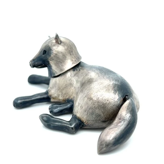 rie-tanaguchi-wolf-dog.jpg