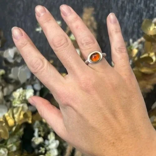 preloved-daphne-krinos-ring.jpg