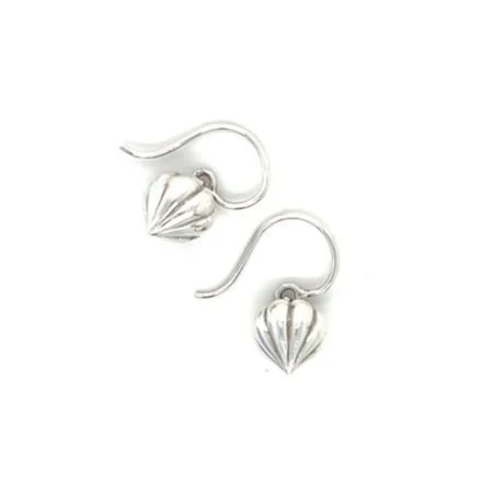 sh-jewellery-edinburgh-contemporary-silver-pod-earring-sustainable