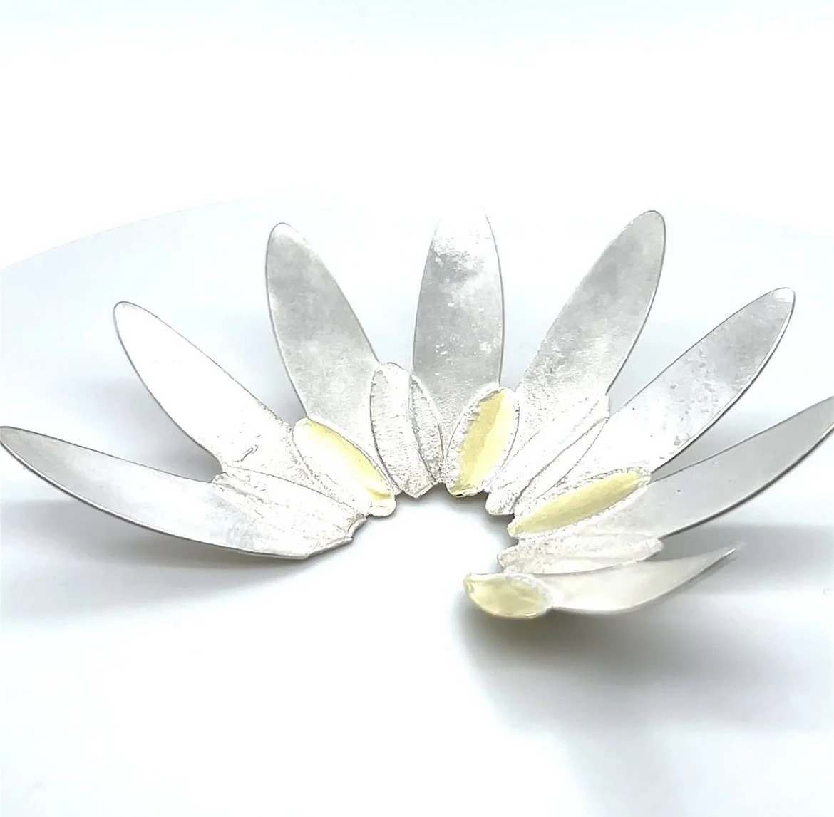sh-jewellery-edinburgh-contemporary-donna-barry-brooch-preloved
