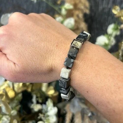 sh-jewellery-edinburgh-contemporary-angela-learoyd-bracelet-preloved