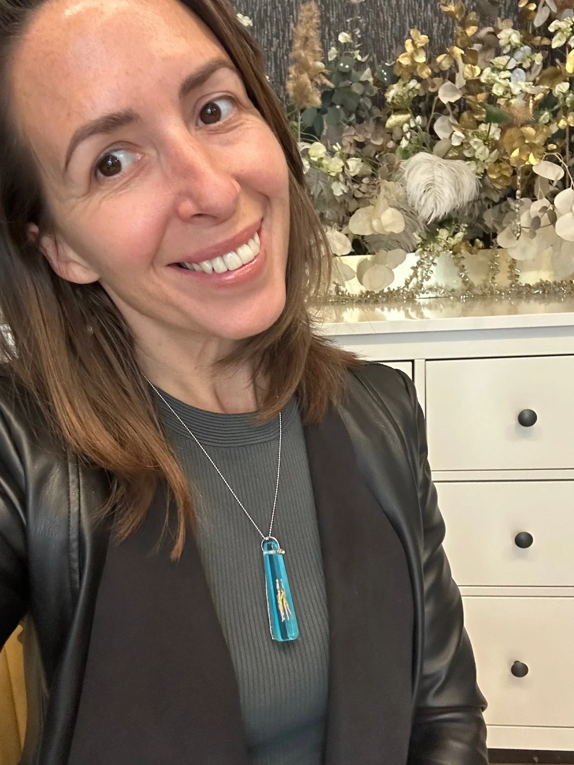 preloved-helen-noakes-swimmer-pendant.jpeg
