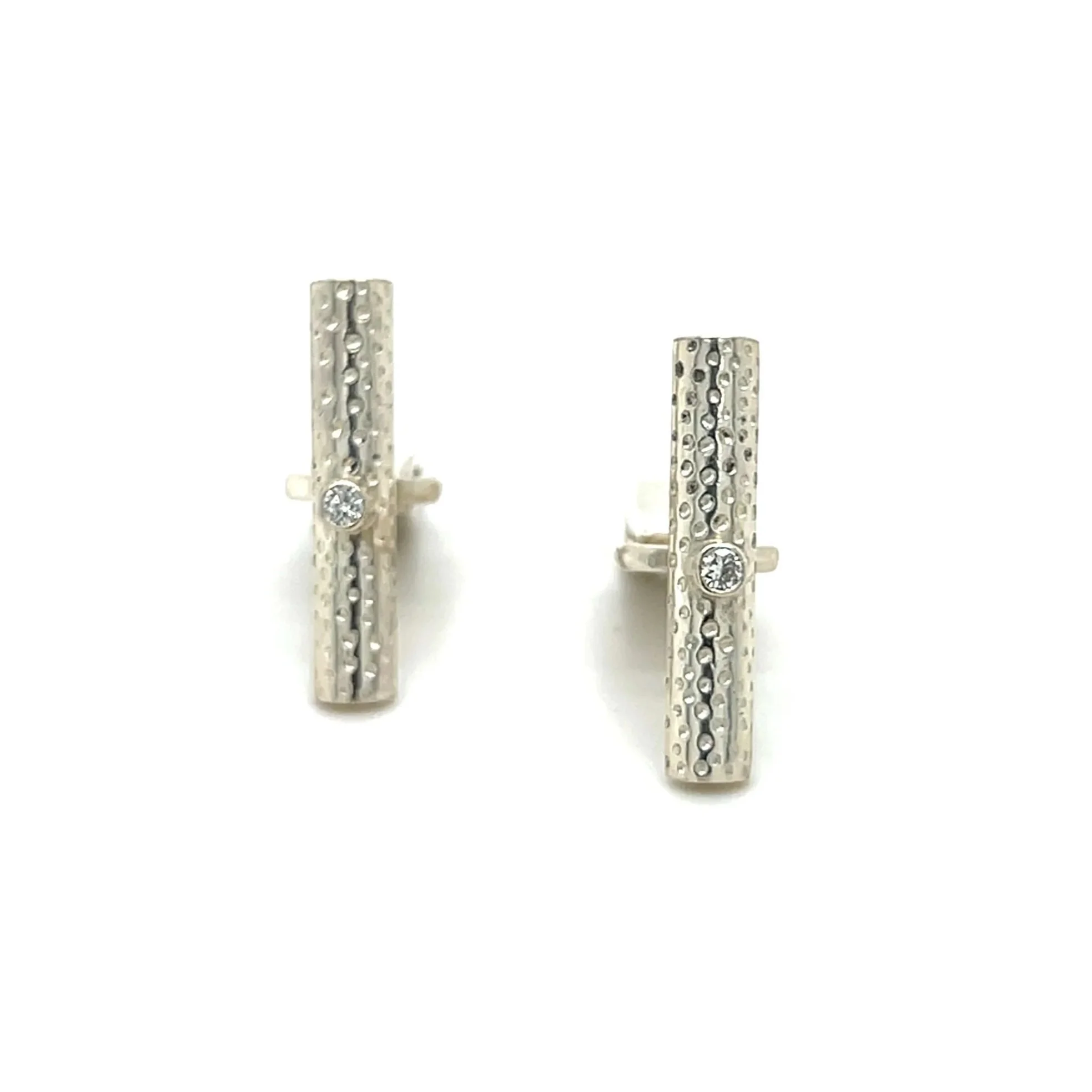 preloved-emily-lisbeth-silver-cufflinks-diamond.jpg