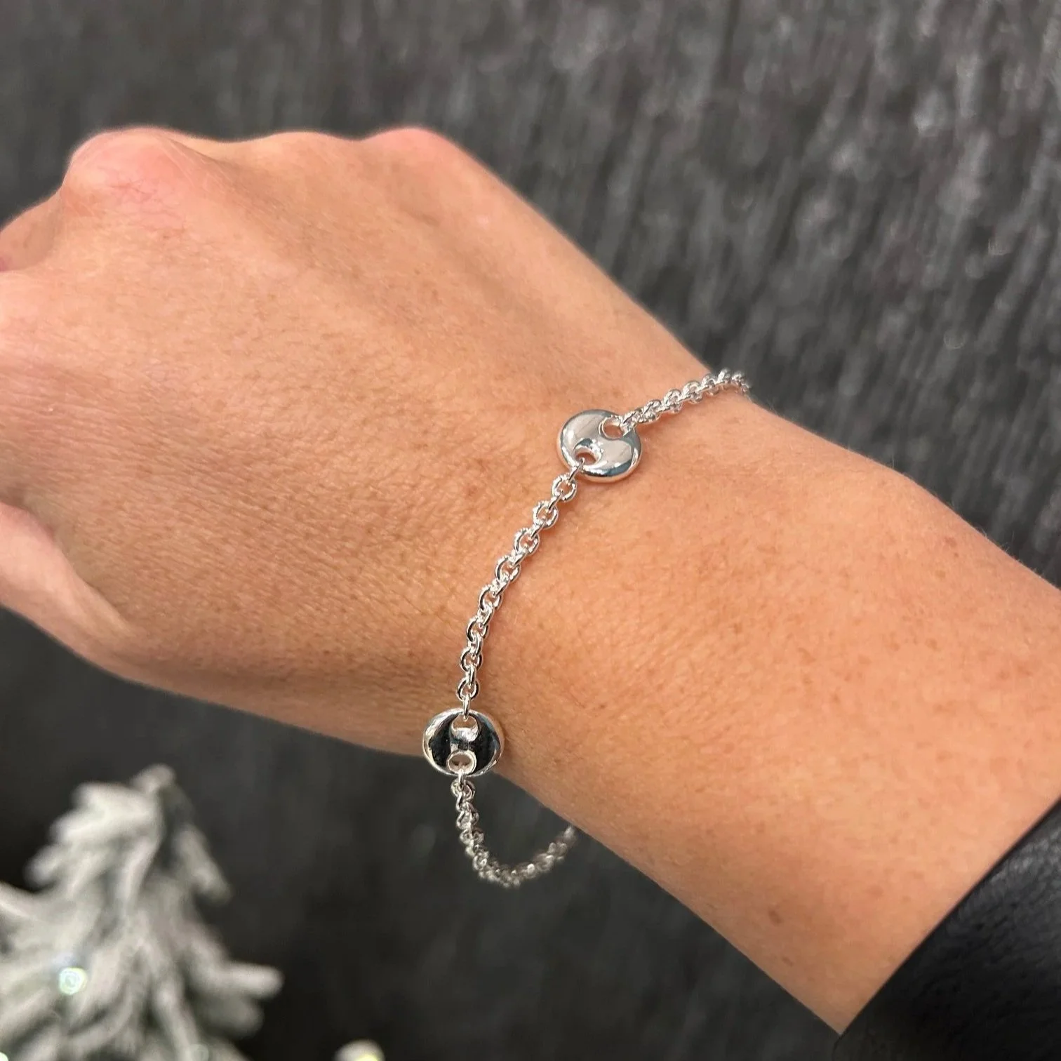 button-bracelet.jpg