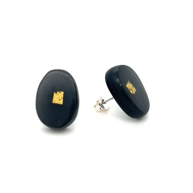 sh-jewellery-edinburgh-contemporary-carla-edwards-studs-black