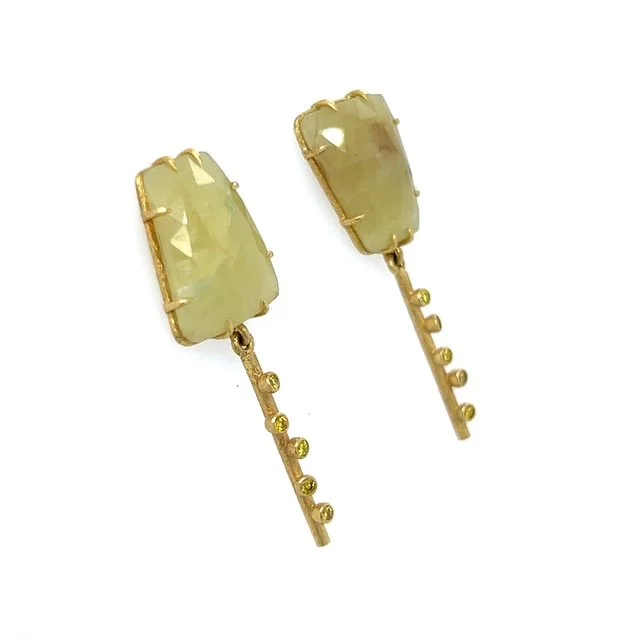 mikala-djorup-yellow-sapphire-earrinngs.jpg