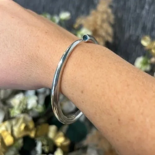 paul-finch-silver-bangle-preloved.jpg