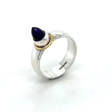 silver-preloved-amethyst-ring.jpg