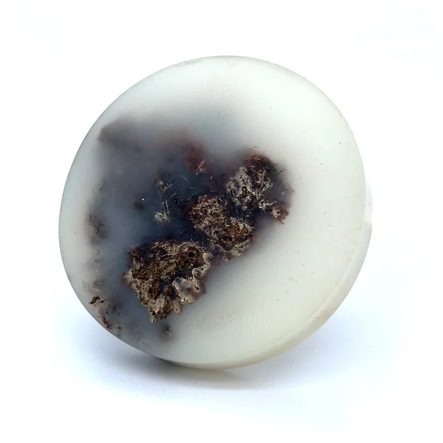 plant-brooch-resin.jpg