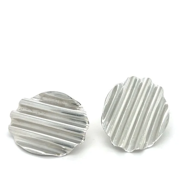 sh-jewellery-edinburgh-contemporary-silver-corregted-studs