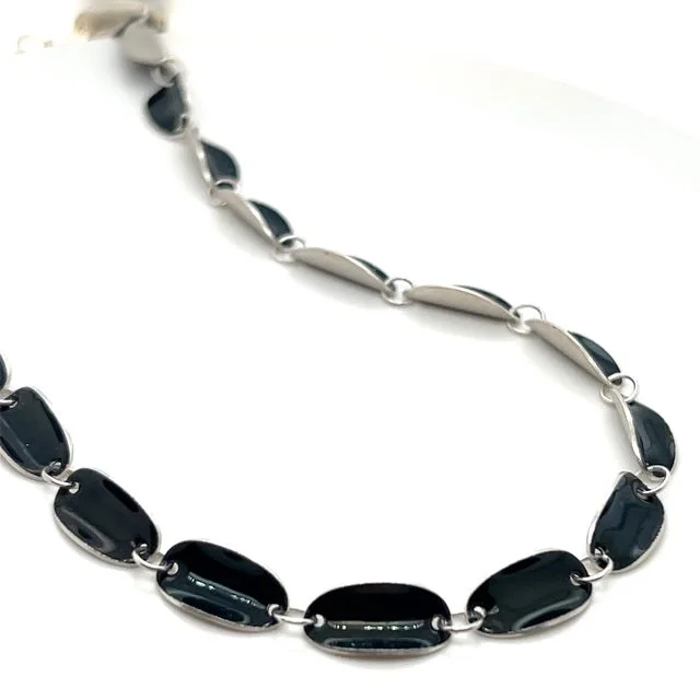 preloved-angie-boothroyd-necklace.jpg