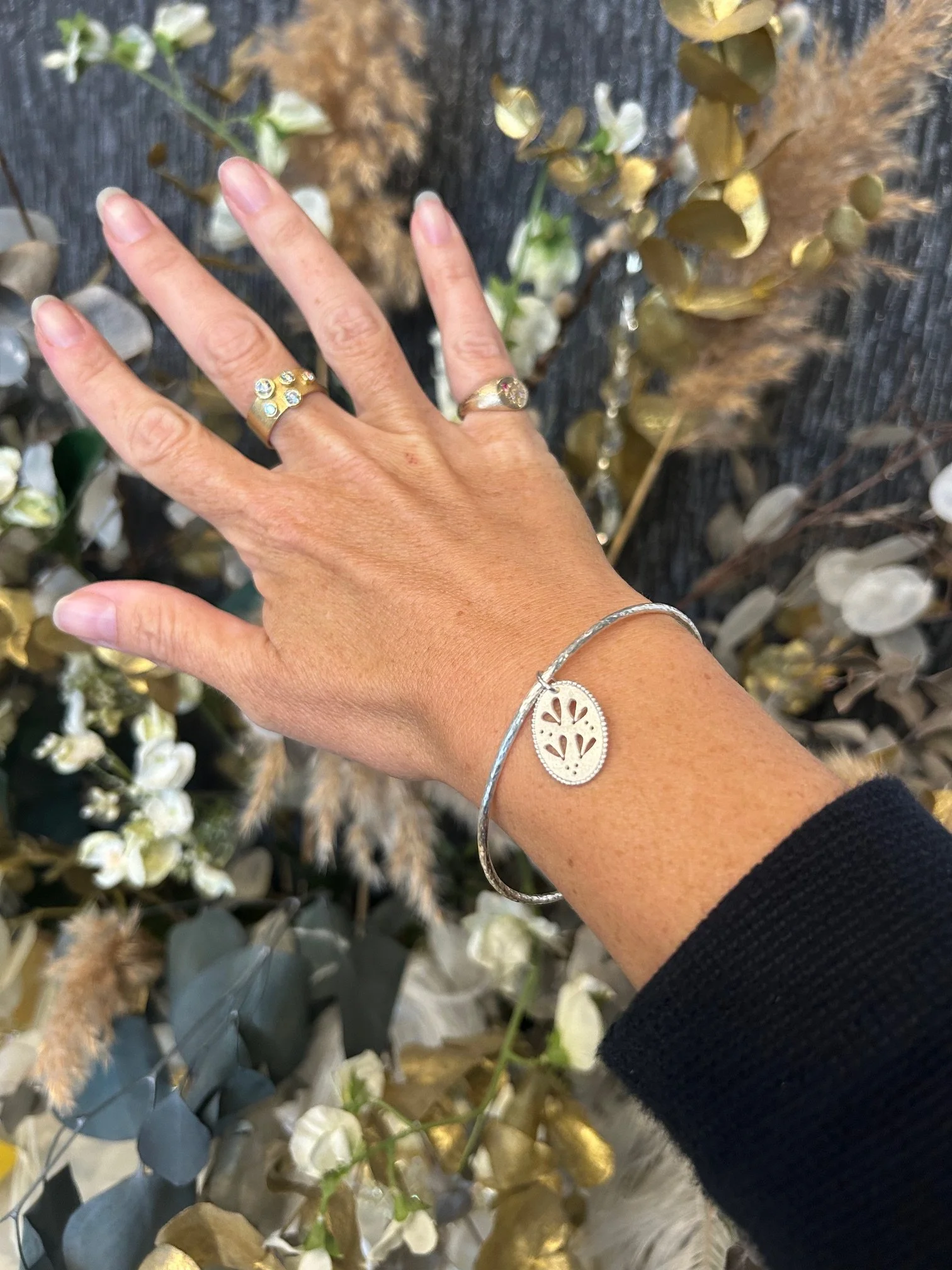 kathryn-adamson-bangle-silver.jpeg