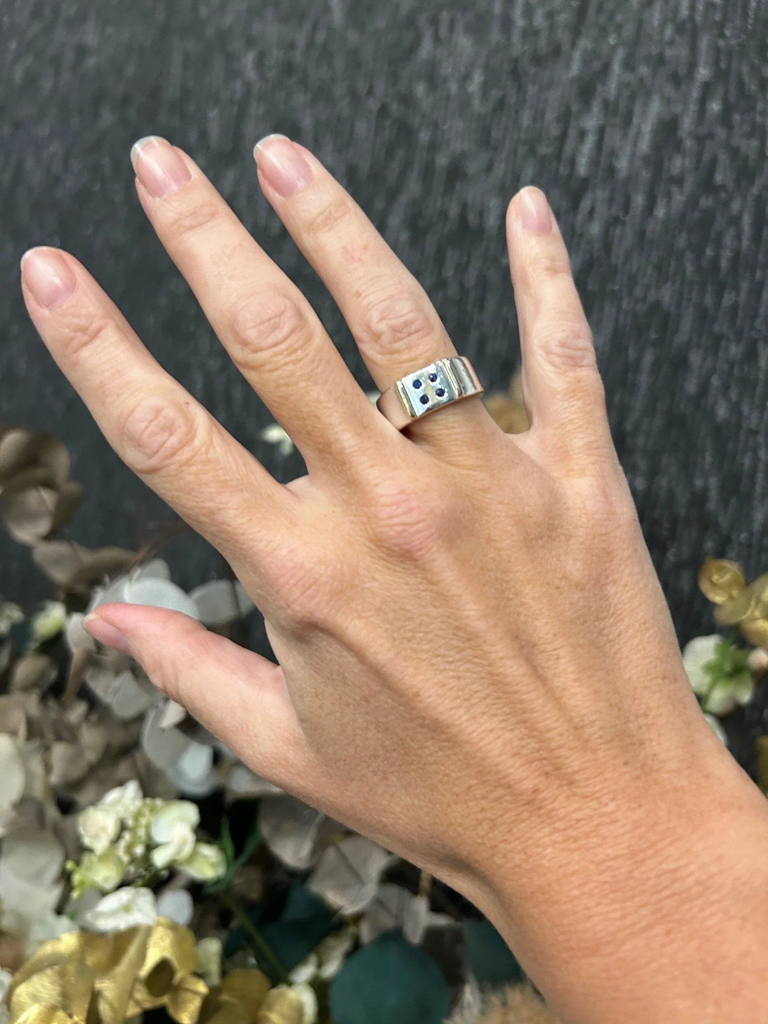 4-sapphire-ring.jpeg