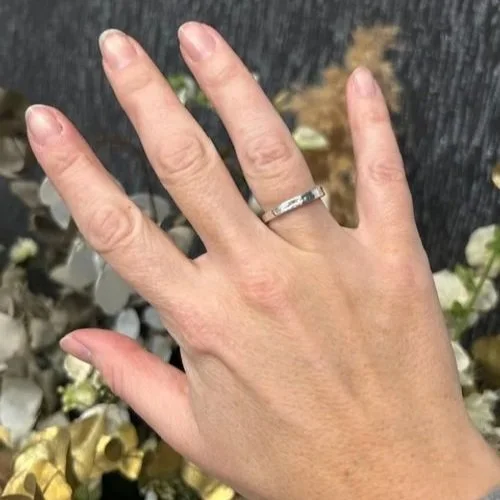 sh-jewellery-edinburgh-contemporary-slim-texture-ring-silver