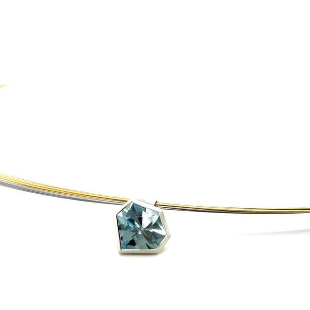 manu-topaz-pendant-necklace-geocut.jpg