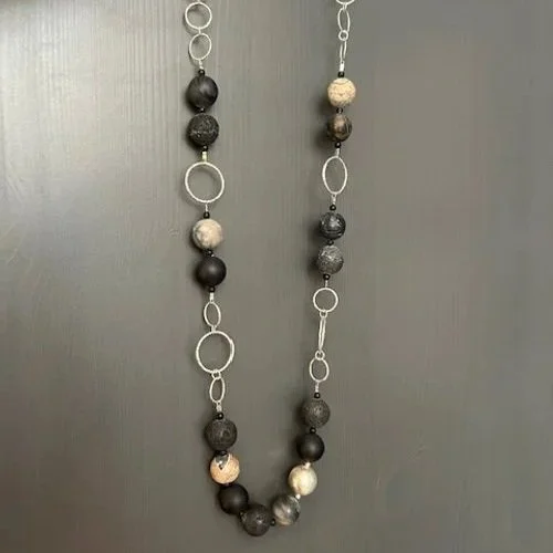 sh-jewellery-edinburgh-contemporary-angela-learoyd-long-necklace