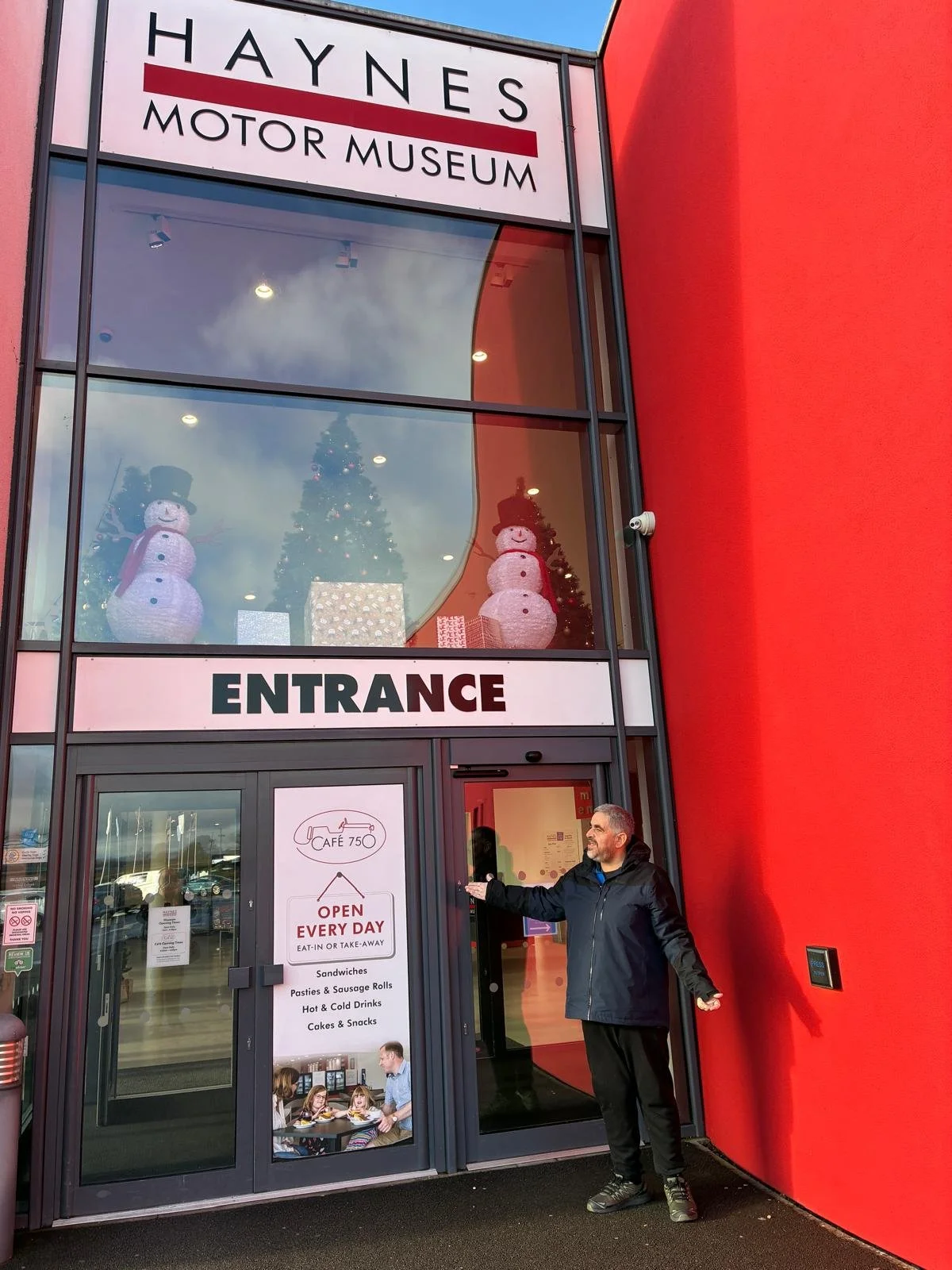 WhatsApp Image 2026-01-20 at 15.53.46 (13).jpeg