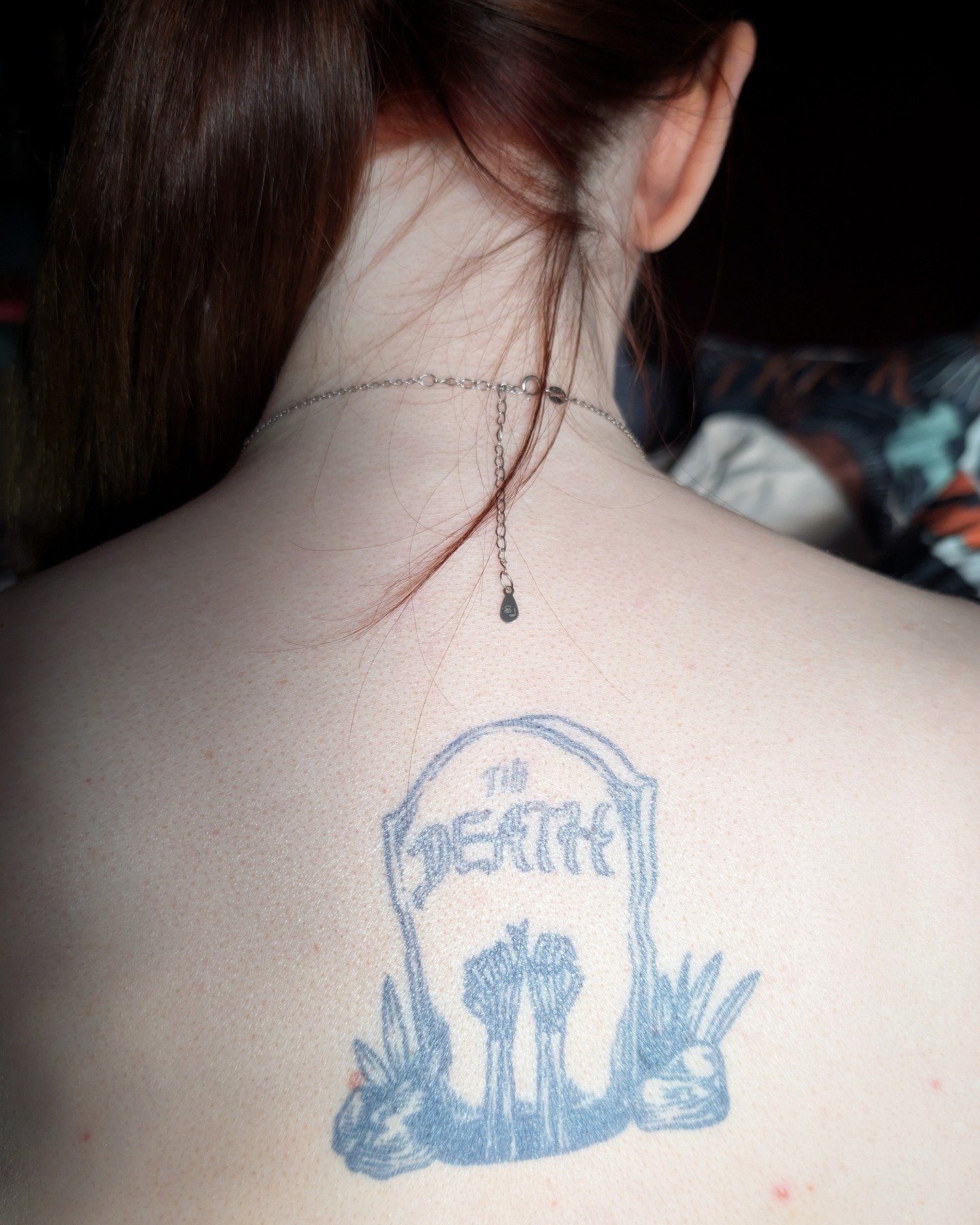 Celebrating the season with a temporary tattoo^^ And what better way to do that as a romance writer than to celebrate love that lasts for eternity 😂❤️💀🧟👻

#lyvlamere #writerwithahat #inkbox #spookyseason