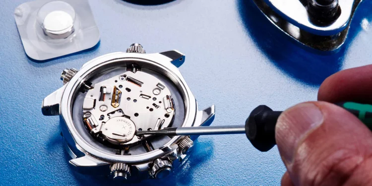 Long-Lasting Watch Battery 1983