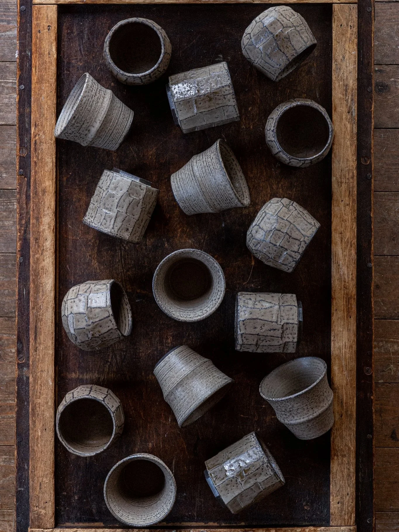 Stoneware cups with woodash glaze. 

#modernceramics #ceramicsofinstagram #vasedesign #ceramic #ceramiclove #ceramicart #ceramiclife #ceramica #handmade #handmadeceramics #clayart #claydesign #claylife #claylove #pottery #pottersofinstagram #home-dec