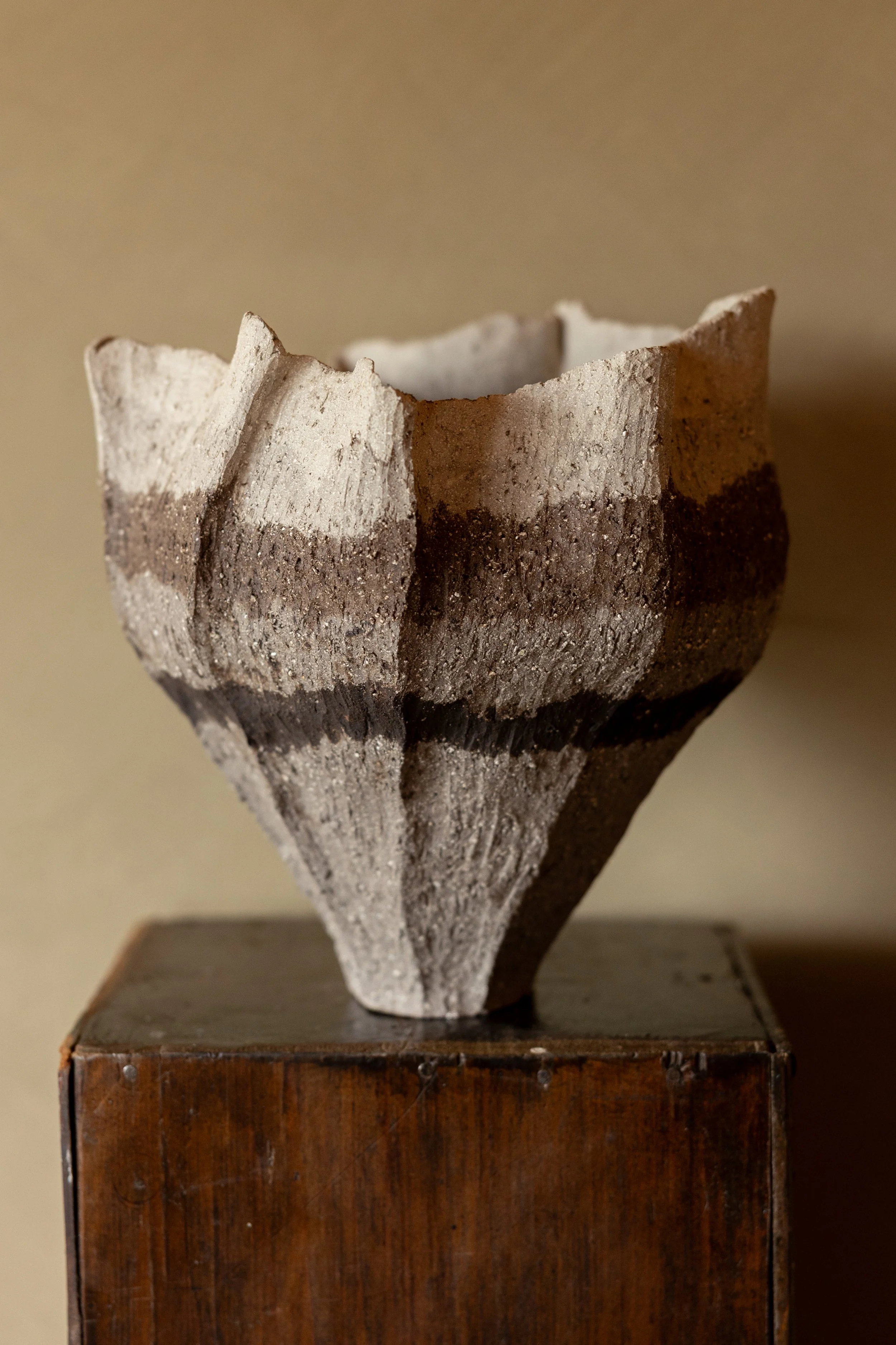 Sculptural vase 1