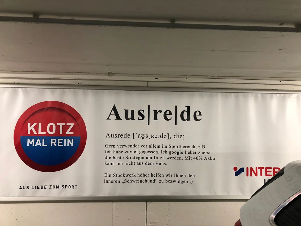 weckert3_intersport_Parkhausbanner5.jpg
