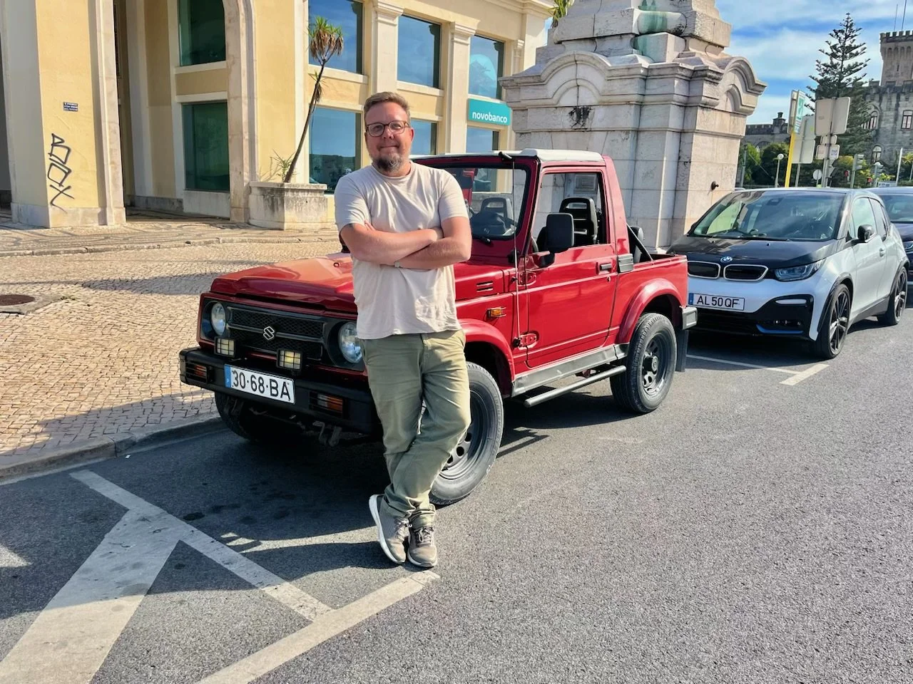 Exploring hidden forest trails in Sintra on a private 4x4 to