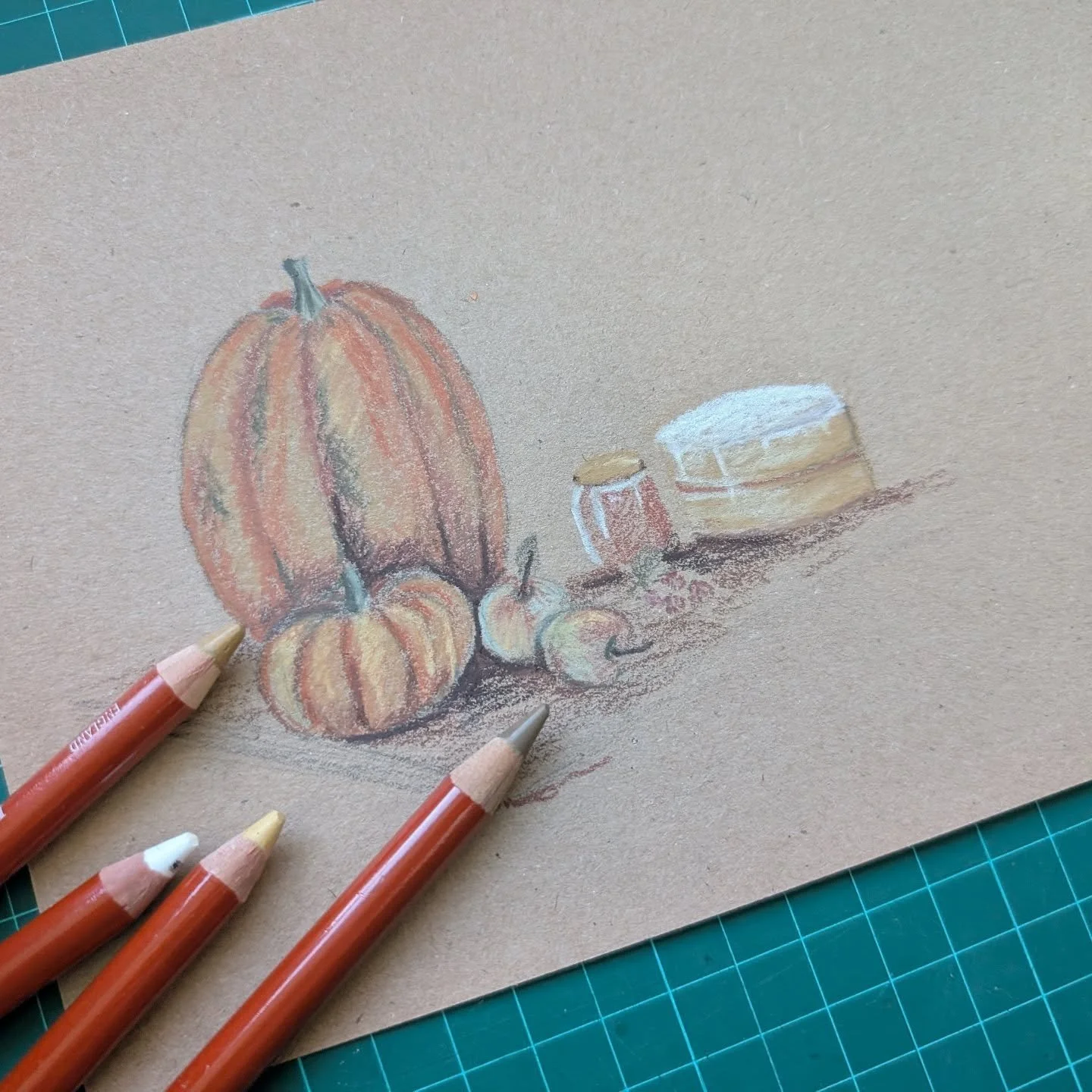 Today is day 7 and the final installment of #7daysofderwent. Today's prompt was 'autumn feast' and I decided to finish with my favourite pencils, the Derwent drawing pencils. I've really enjoyed this week and although I struggled with setting myself 