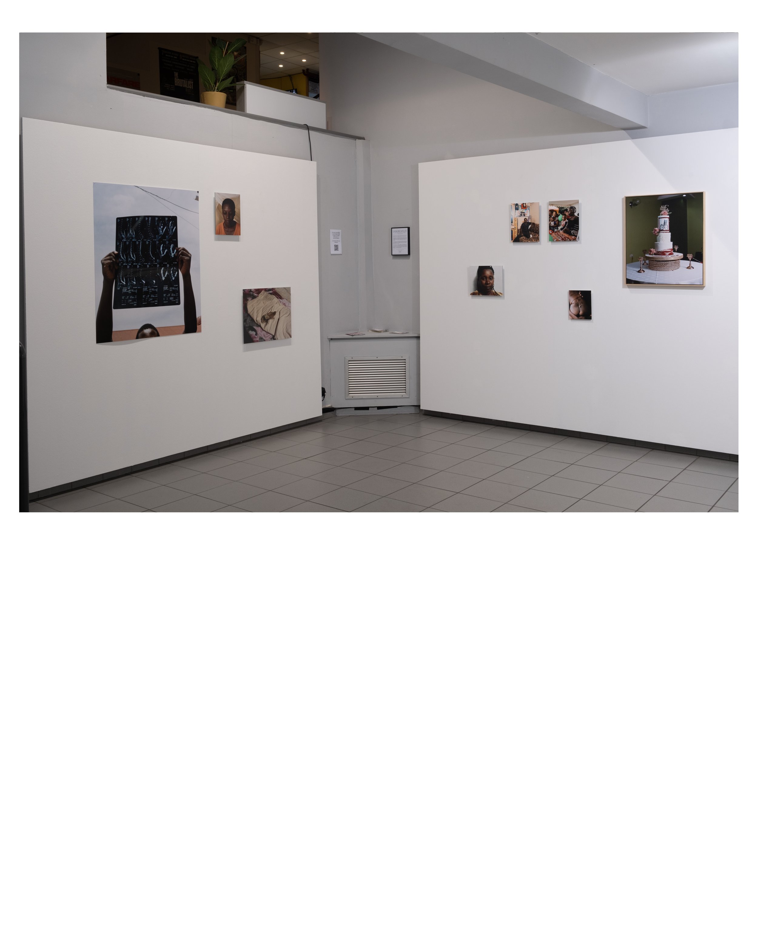 Galerie Satellite - Cinéma Churchill Liège Belgique
SOLO SHOW "E'SSUUBI"
Greetings to Anne-Françoise Le Suisse
Gilles De Walques
Laboriver