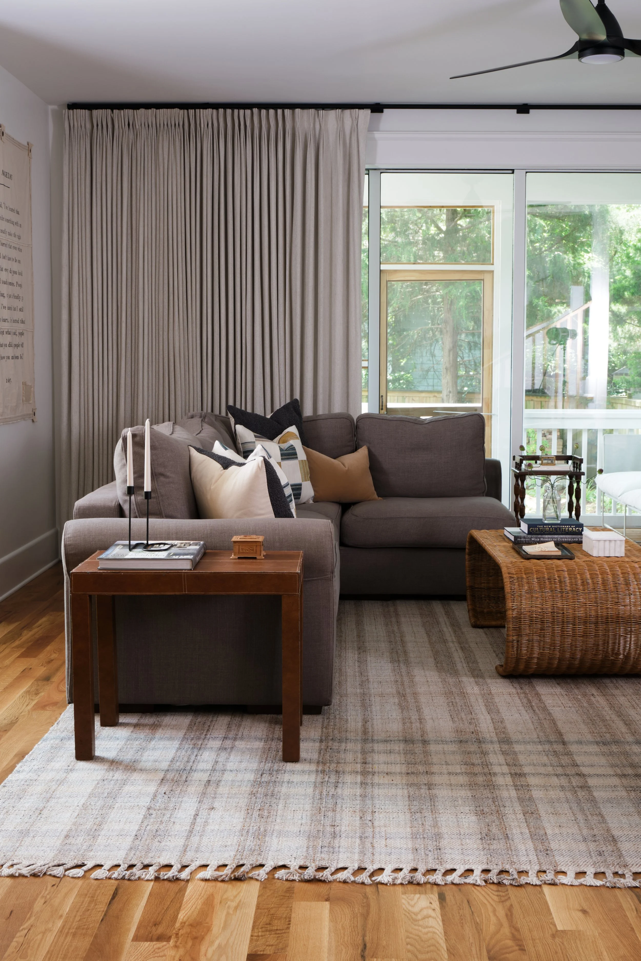 SpringStInteriors4890.jpg