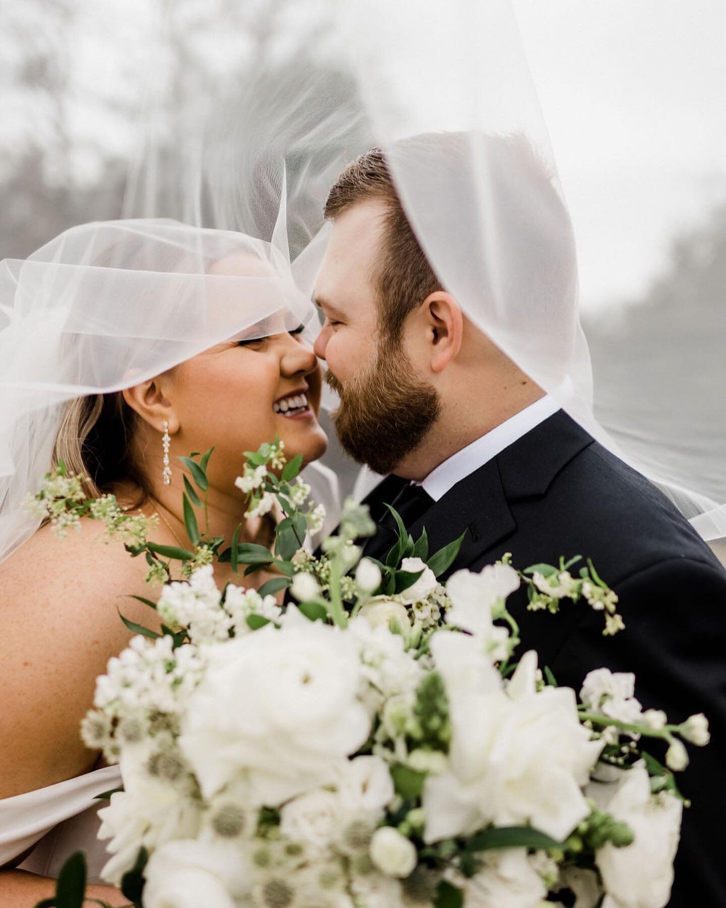 If you know one thing about me it&rsquo;s that I LOVE a good veil shot&hellip;and a Winter wedding at PCR!! This gorgeous February wedding was perfect from beginning to end 🤍✨

If you are on the hunt for the perfect Winter wedding venue, we still ha