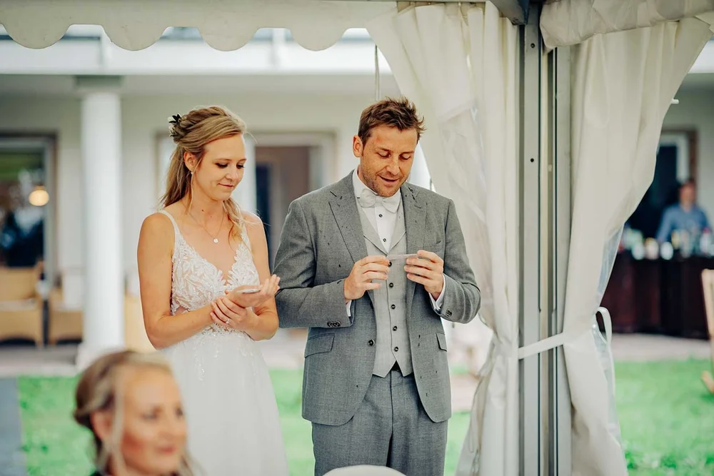 feier-brautpaar-hochzeit-zelt-garten-meppen_110.jpeg