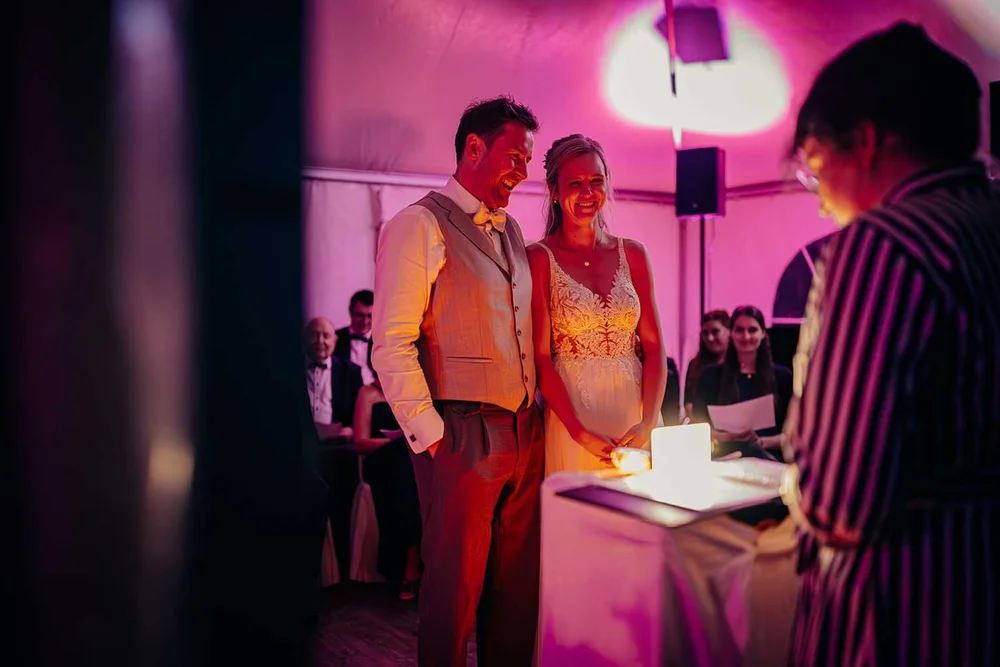 feier-brautpaar-hochzeit-zelt-garten-meppen_249.jpeg