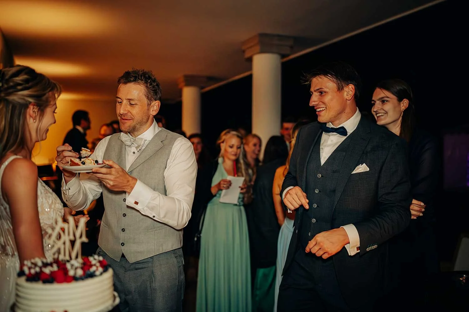feier-brautpaar-hochzeit-zelt-garten-meppen_277.jpeg