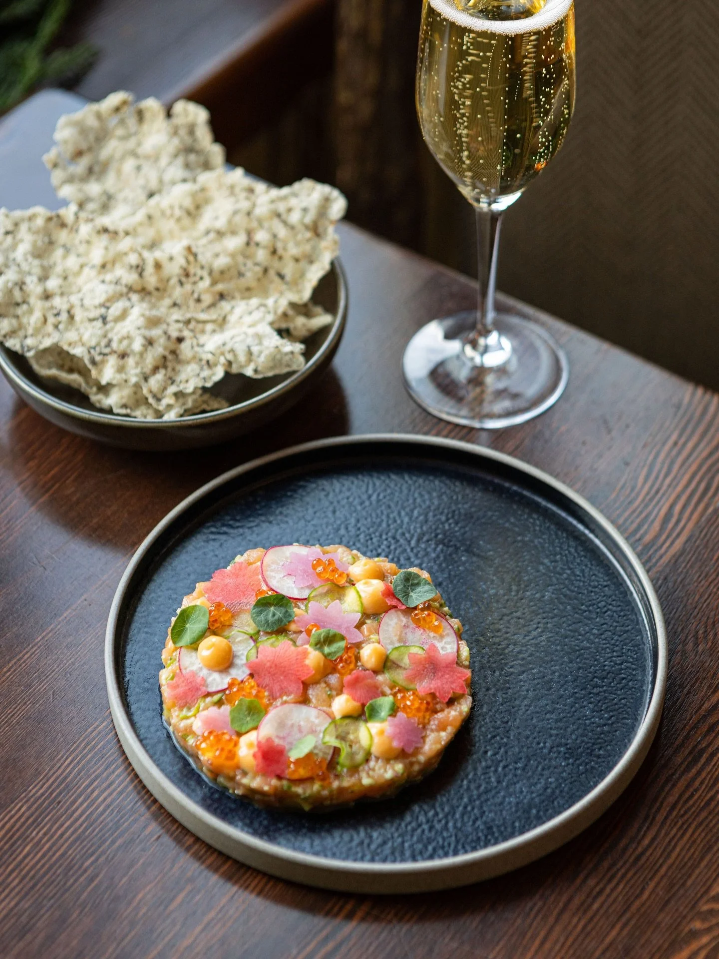 Cape D&rsquo;Or Salmon Tartare, Margaret&rsquo;s Kimchi, Kabocha Squash, Miso Emulsion, Old Habits Fish Sauce, Broxburn Cucumber, BC Northern Lite Rice Cracker. Chef @ktothewrist. 
#rivercafeyyc #justawalkinthepark #yycfood #salmontartare #yyceats ca