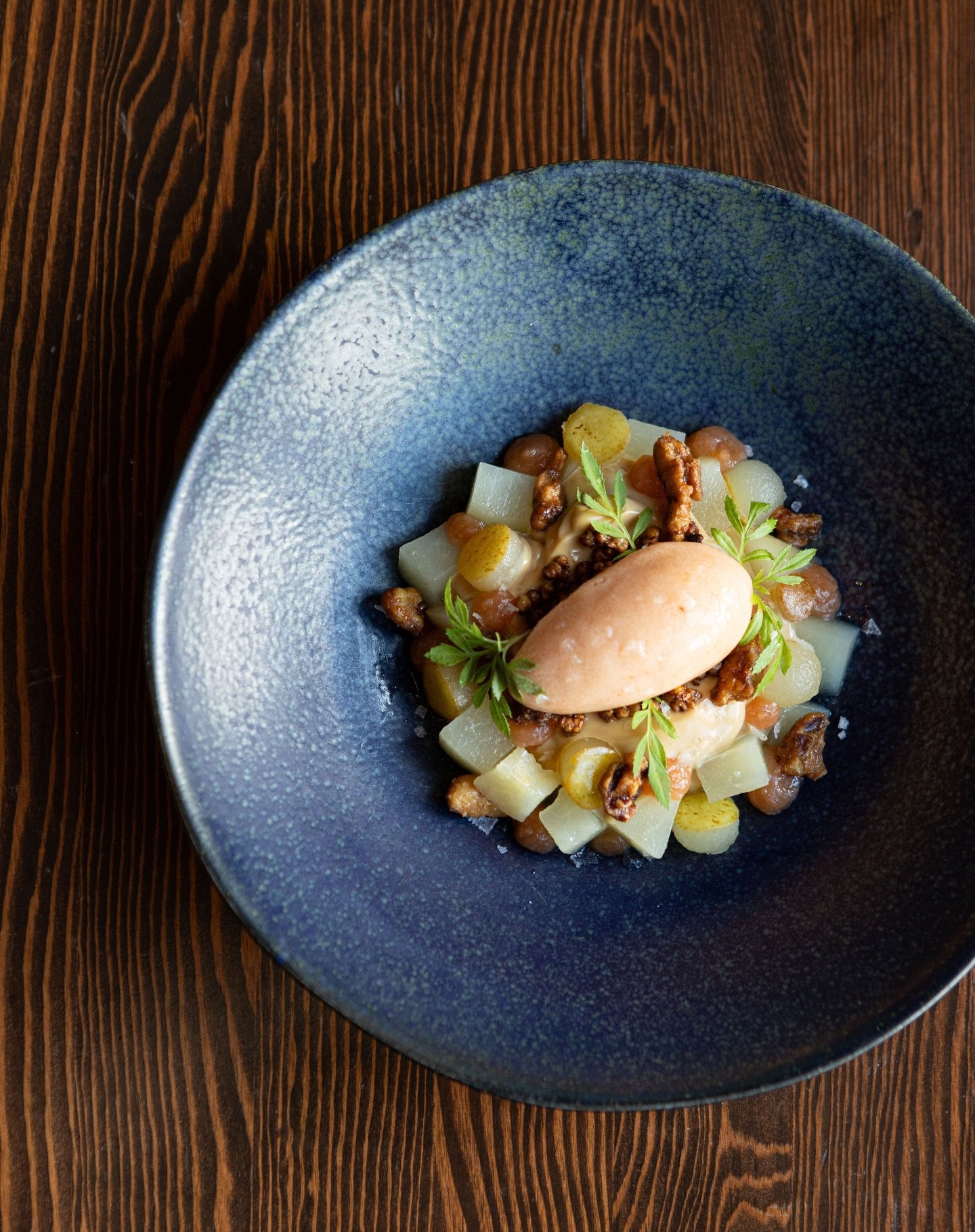 A sweet note to end your walk in the park. Our newest dessert by Pastry Chef @chefoliviafournier celebrates balance and seasonality. Caramelized Honey Mousse with poached Bartlett pear, Ontario quince sorbet, buckwheat granola, black walnut and marig