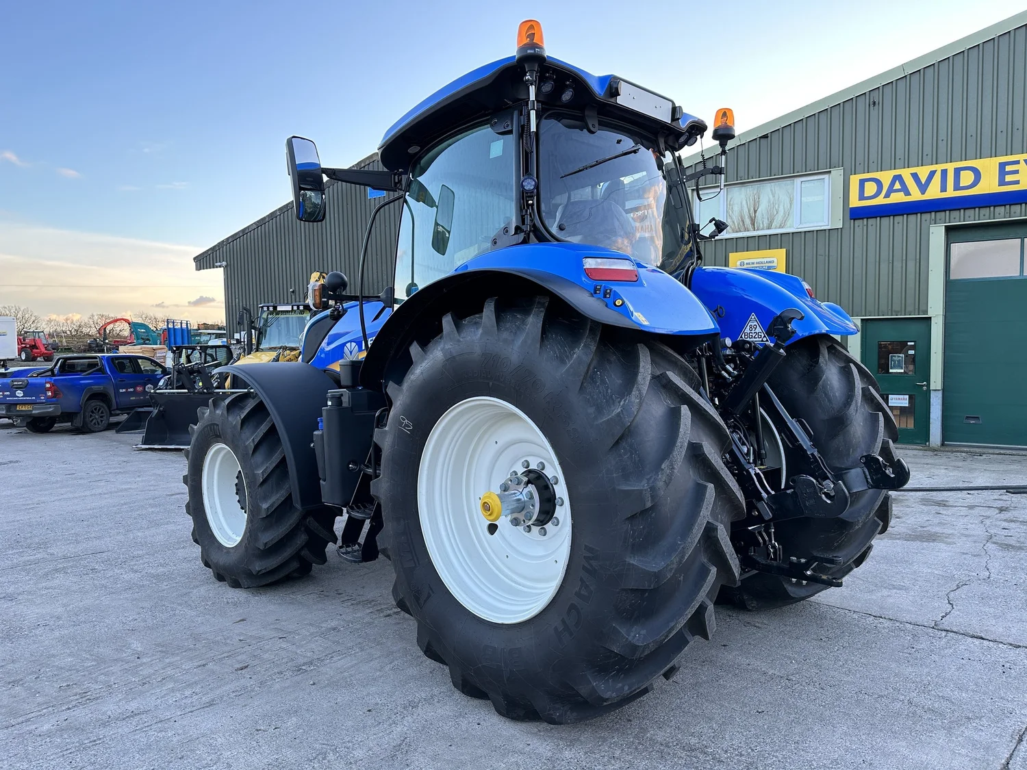 New Holland tractor for sale in Walterston, Llancarfan, Barry, Vale of Glamorgan — photo 3