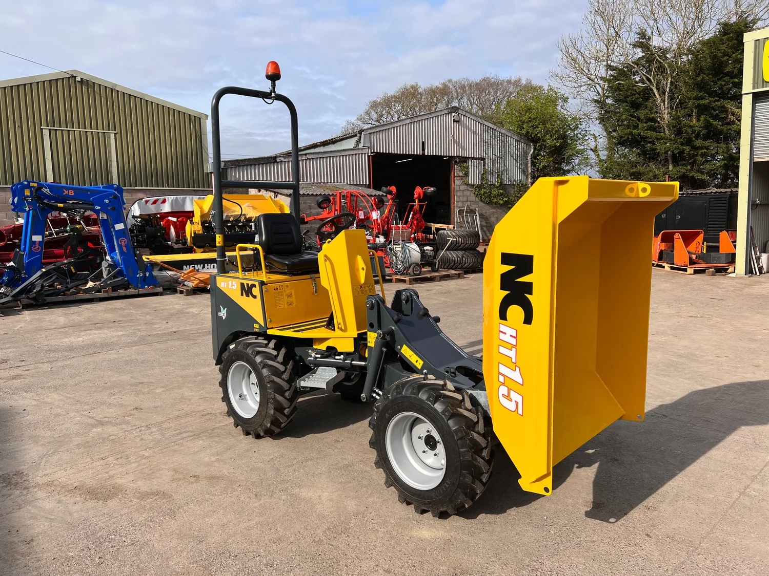 NC 1.5 HT Site Dumper dumper for sale in Walterston, Llancarfan, Barry, Vale of Glamorgan — photo 12