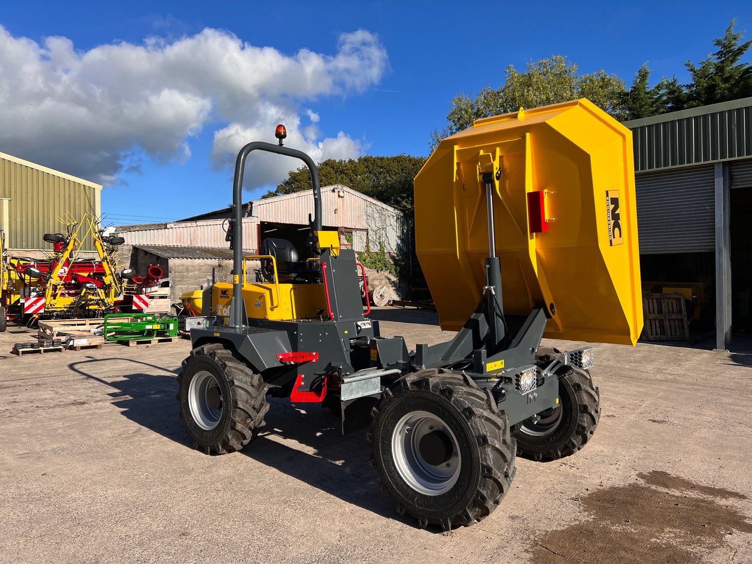 NC 6.0 Power Swivel dumper for sale in Walterston, Llancarfan, Barry, Vale of Glamorgan — photo 9