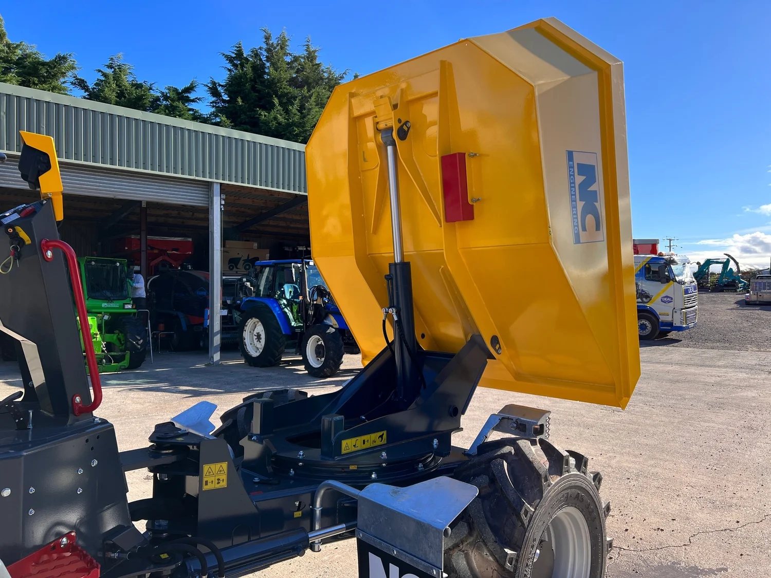 NC 6.0 Power Swivel dumper for sale in Walterston, Llancarfan, Barry, Vale of Glamorgan — photo 12