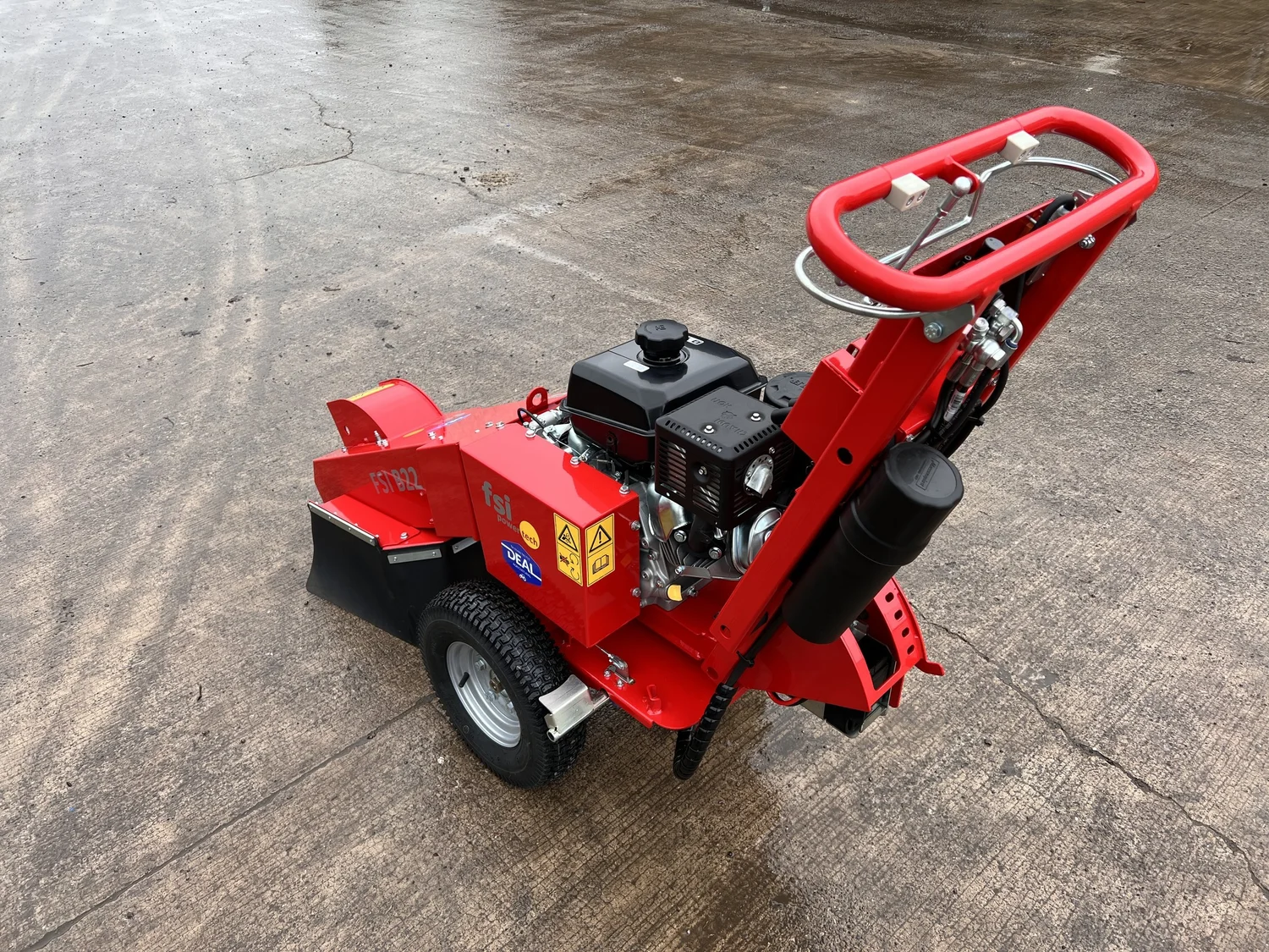 FSI B22 Stump Grinder crane for sale in Walterston, Llancarfan, Barry, Vale of Glamorgan — photo 3